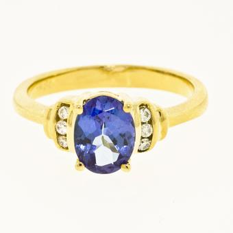 14k Yellow Gold .07ctw Diamond 1.30ct Tanzanite Ring