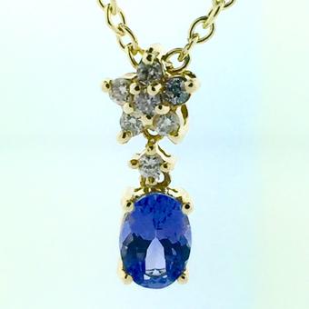 14k Yellow Gold .10ctw Diamond .55ct Tanzanite Pendant